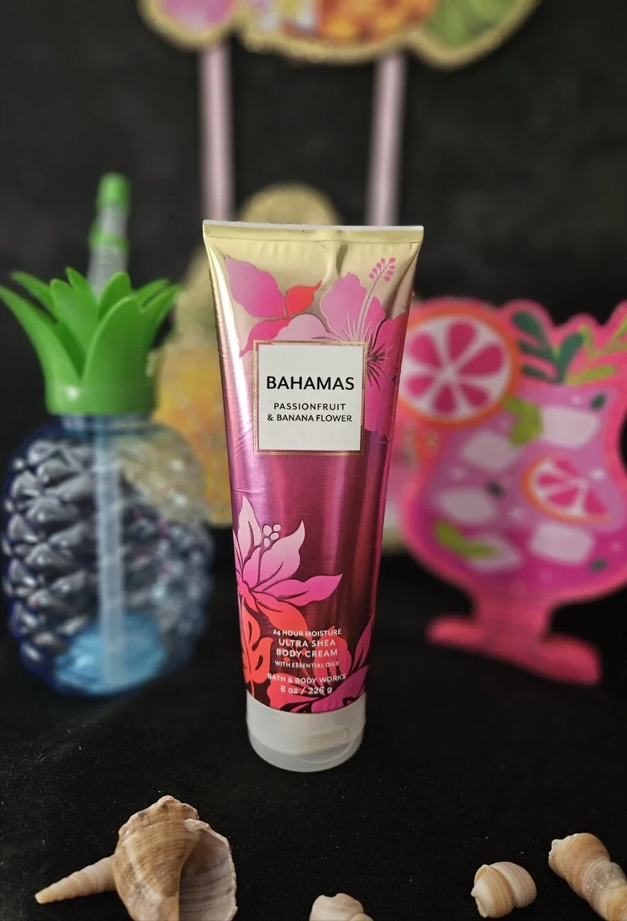 NWT Bath & Body Works Bahamas Bodycare Duo - Pink, Gold